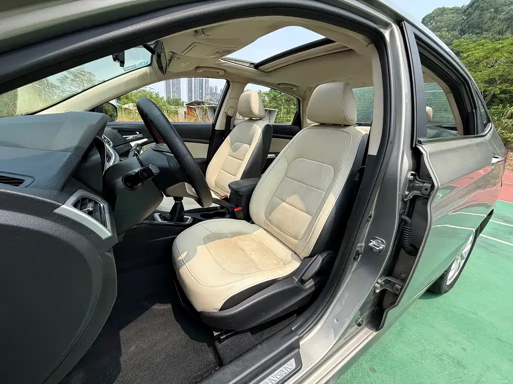 Changan V7 — миниатюра 7