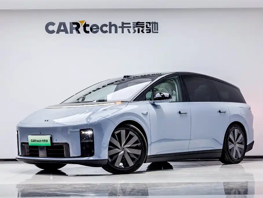 Li Auto i8 2025 Standard