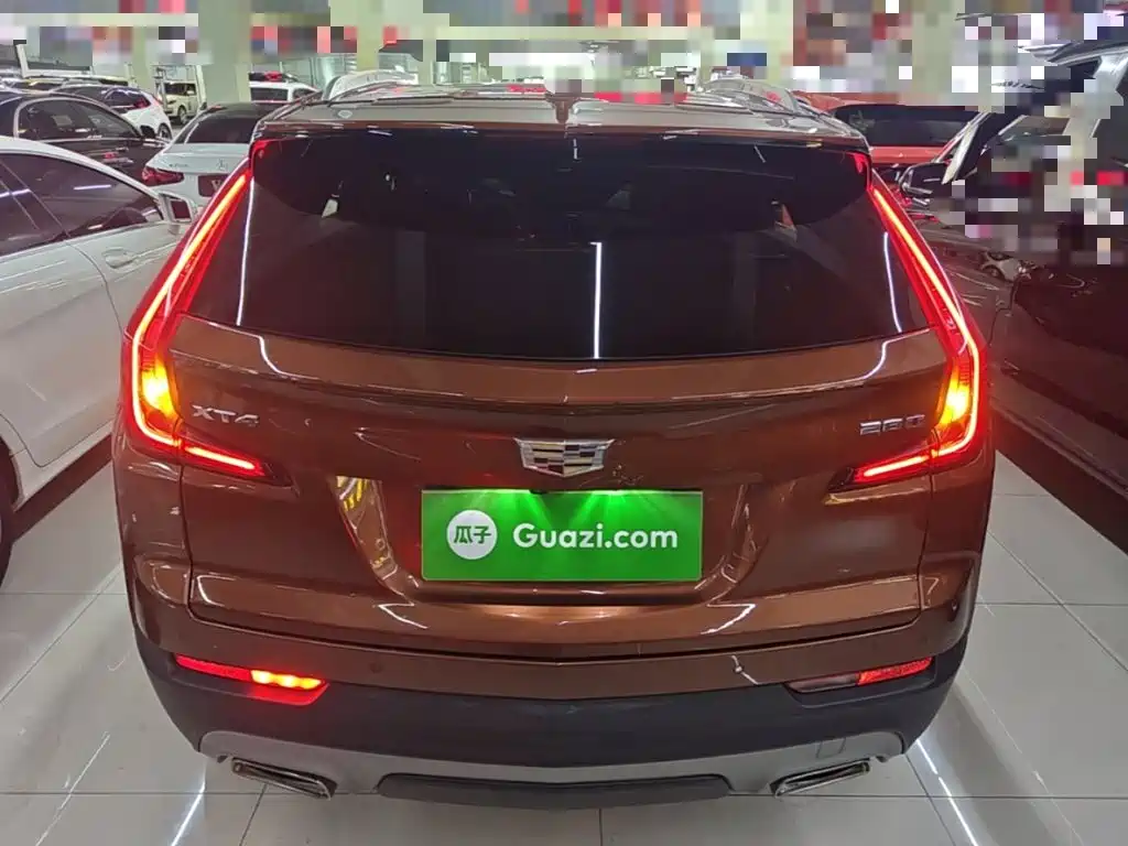 Cadillac XT4 — миниатюра 6
