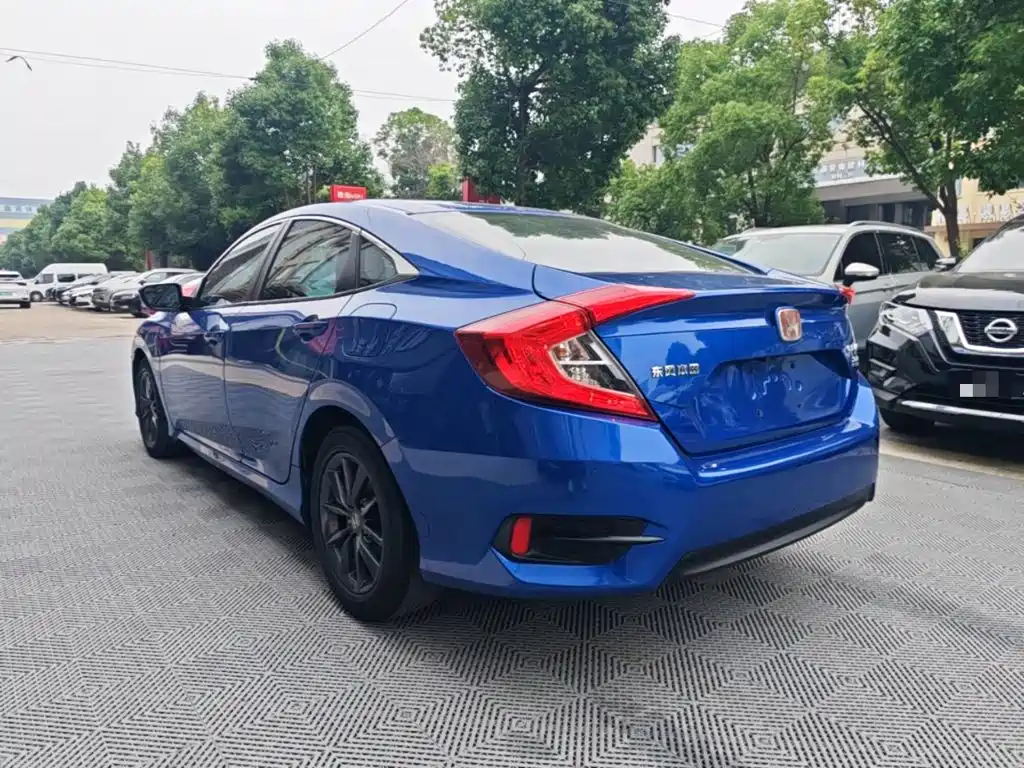 Honda Civic 2019 220TURBO CVT V