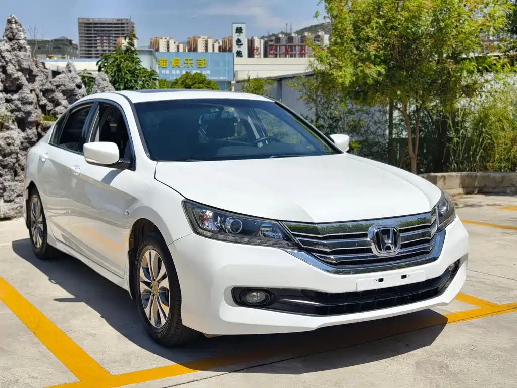 Honda Accord 2015 2.0L LXS Elite