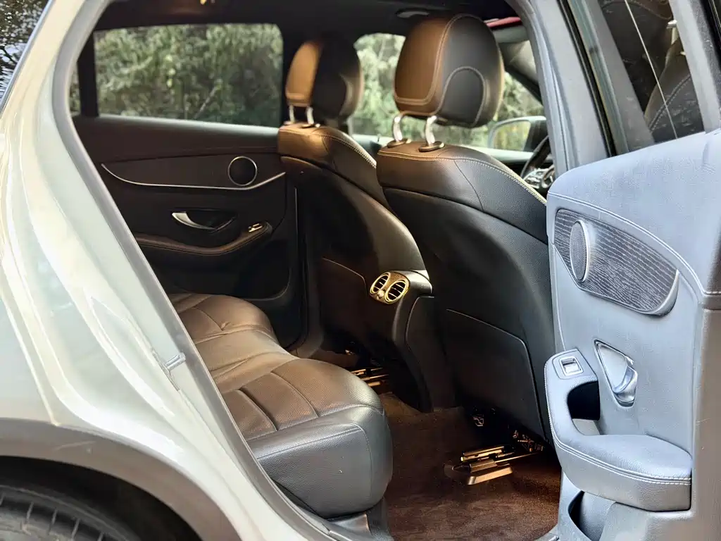 MERCEDES-BENZ GLC COUPE