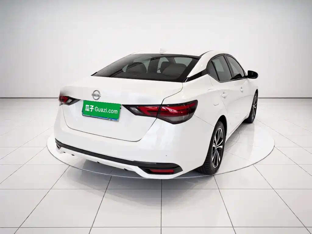 Nissan Sylphy — миниатюра 6