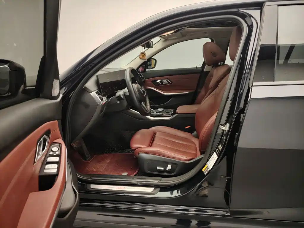 BMW i3 — миниатюра 12