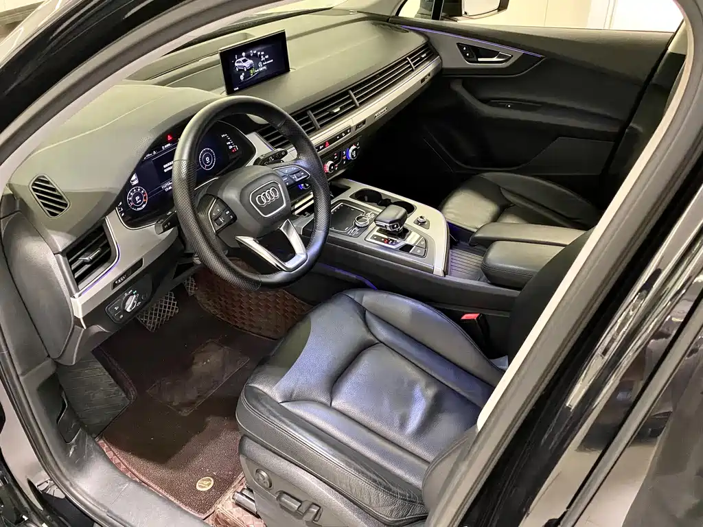 Audi Q7 — миниатюра 8