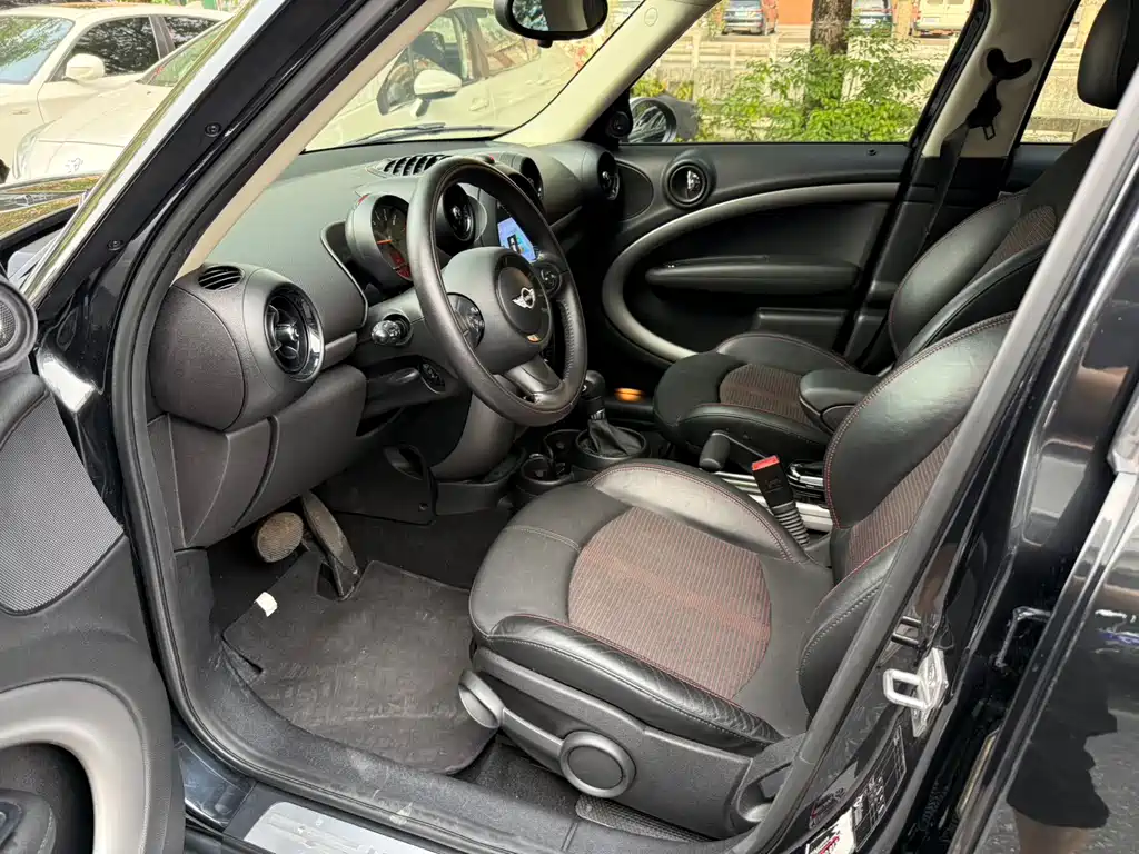 Mini Countryman 2014 1.6L COOPER Fun