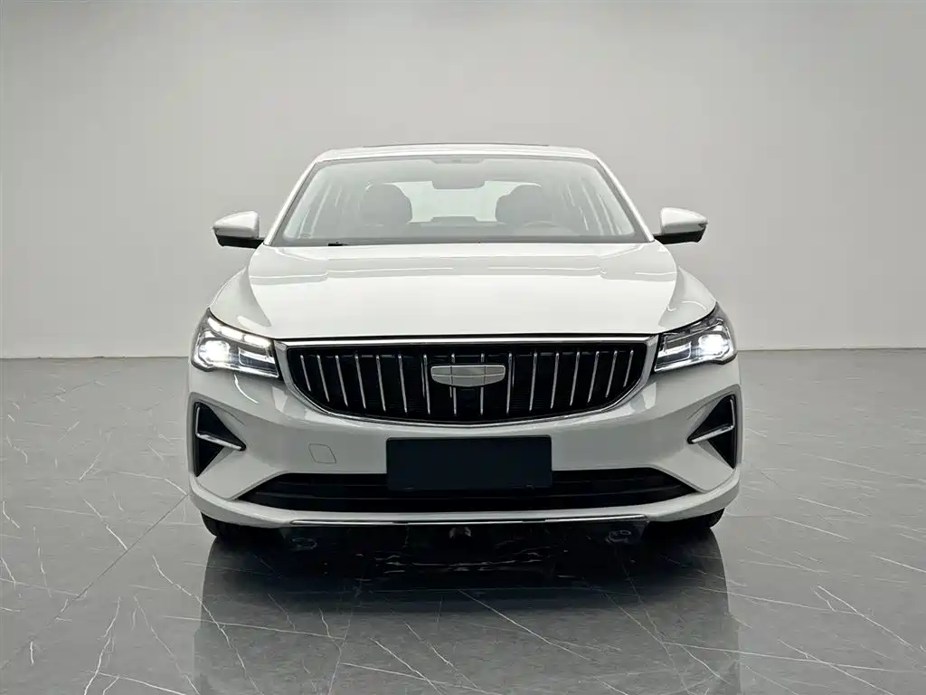 Geely Emgrand 2026 400 1.5L CVT