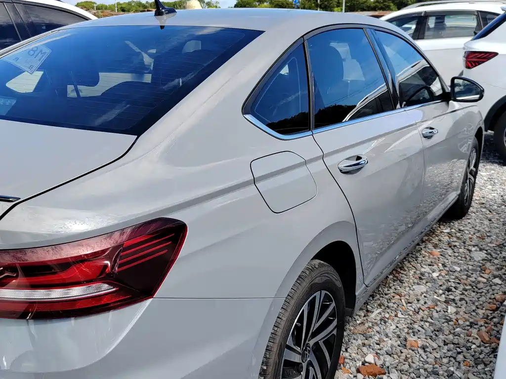 Volkswagen Lavida — миниатюра 8