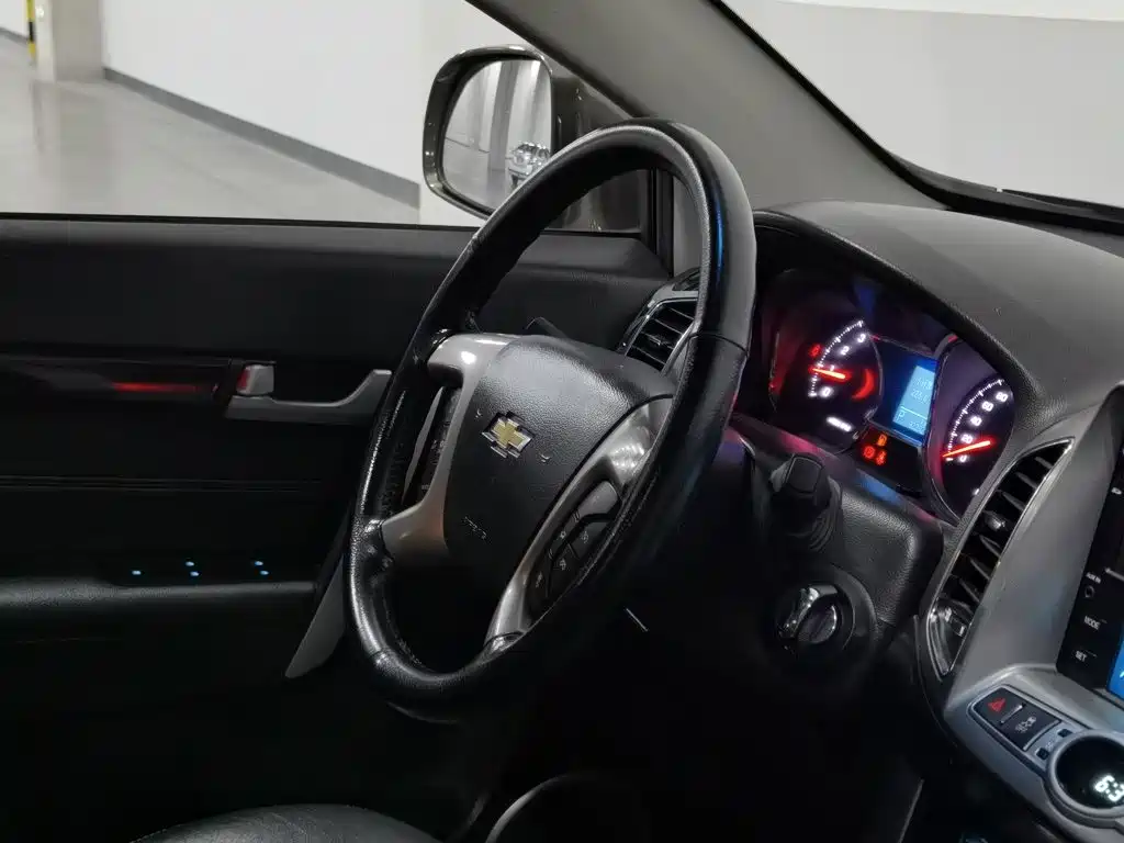 Chevrolet Captiva — миниатюра 22