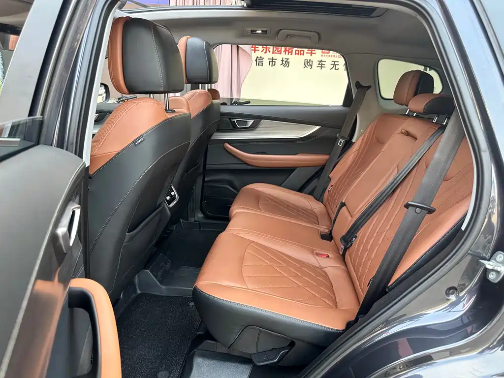 CHERY TIGGO 8 PLUS