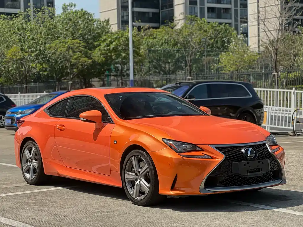 LEXUS RC