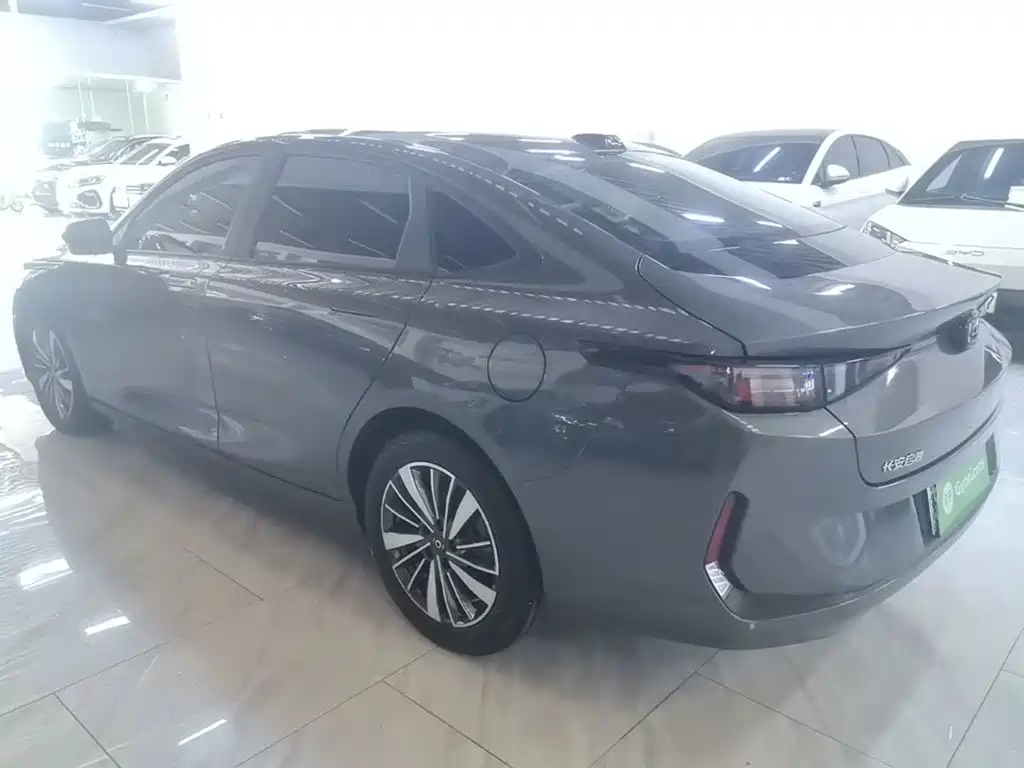 Qiyuan 长安启源A05经典 — миниатюра 5