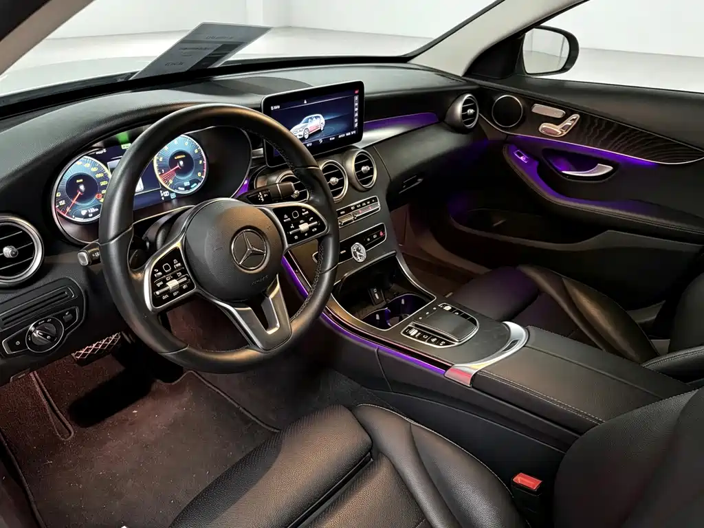Mercedes-Benz C-Class (Import) — миниатюра 4