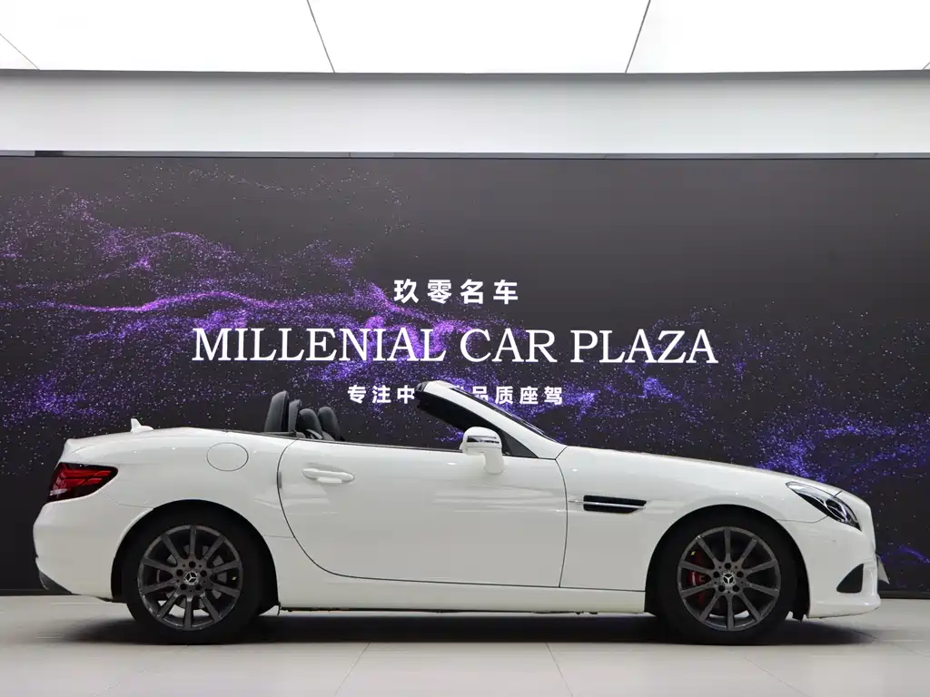 Mercedes-Benz SLC — миниатюра 14