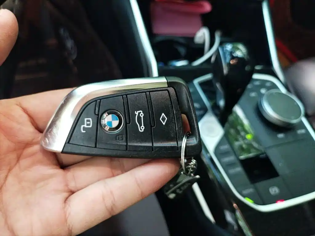 BMW 3 Series — миниатюра 9