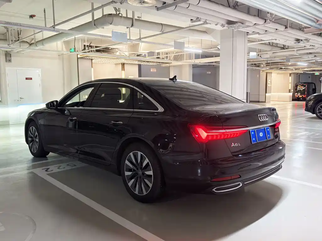 Audi A6L — миниатюра 5