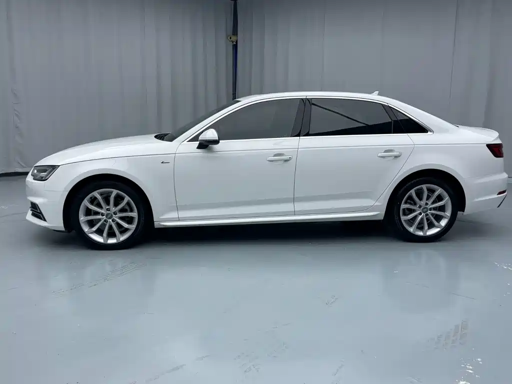 Audi A4L — миниатюра 5
