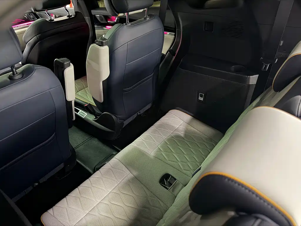 BYD Tang New Energy — миниатюра 10
