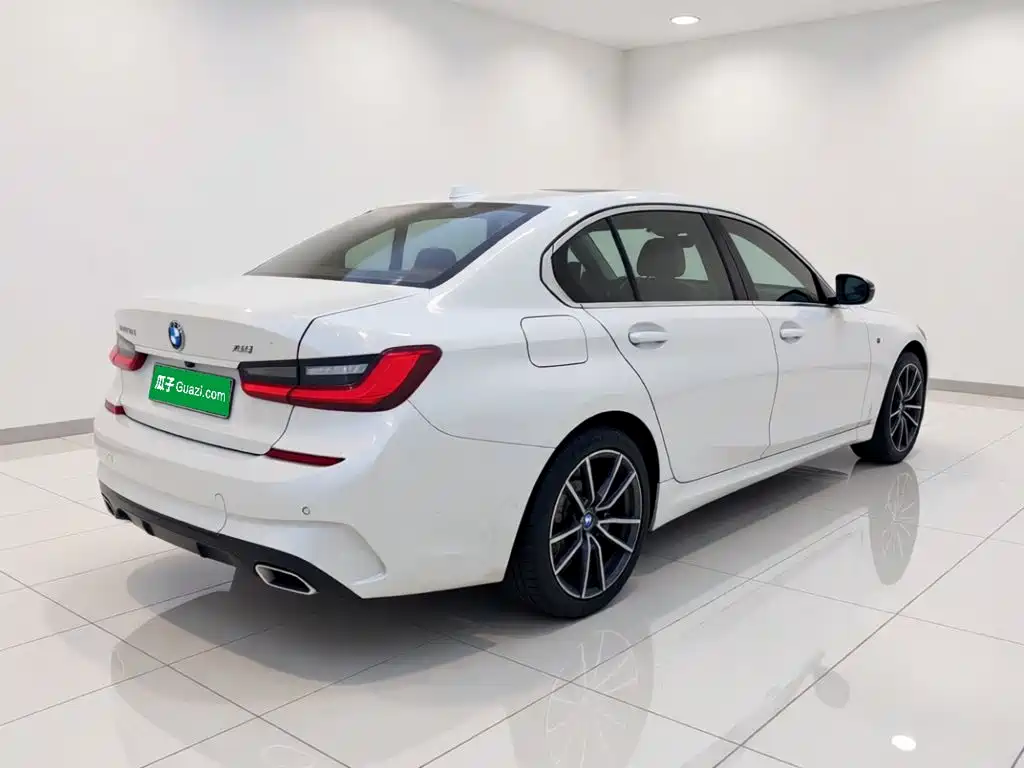 BMW 3 Series — миниатюра 4