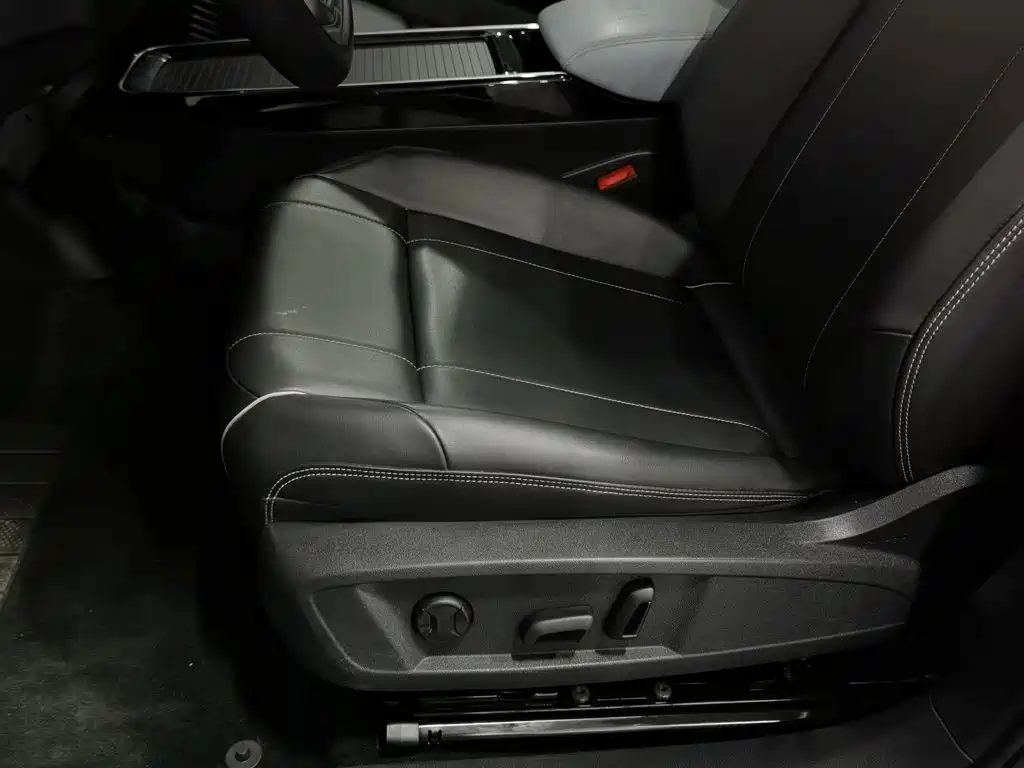 Volkswagen ID.4 X — миниатюра 20