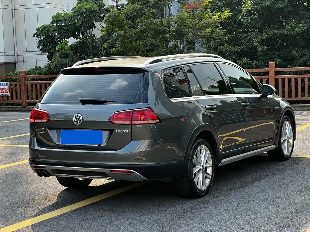 Volkswagen Golf (Import) — миниатюра 16