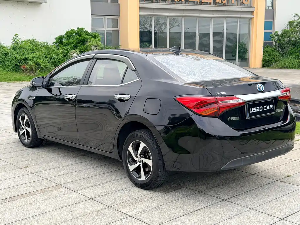 Toyota Corolla Levin 2017 1.8H GS E-CVT Elite V