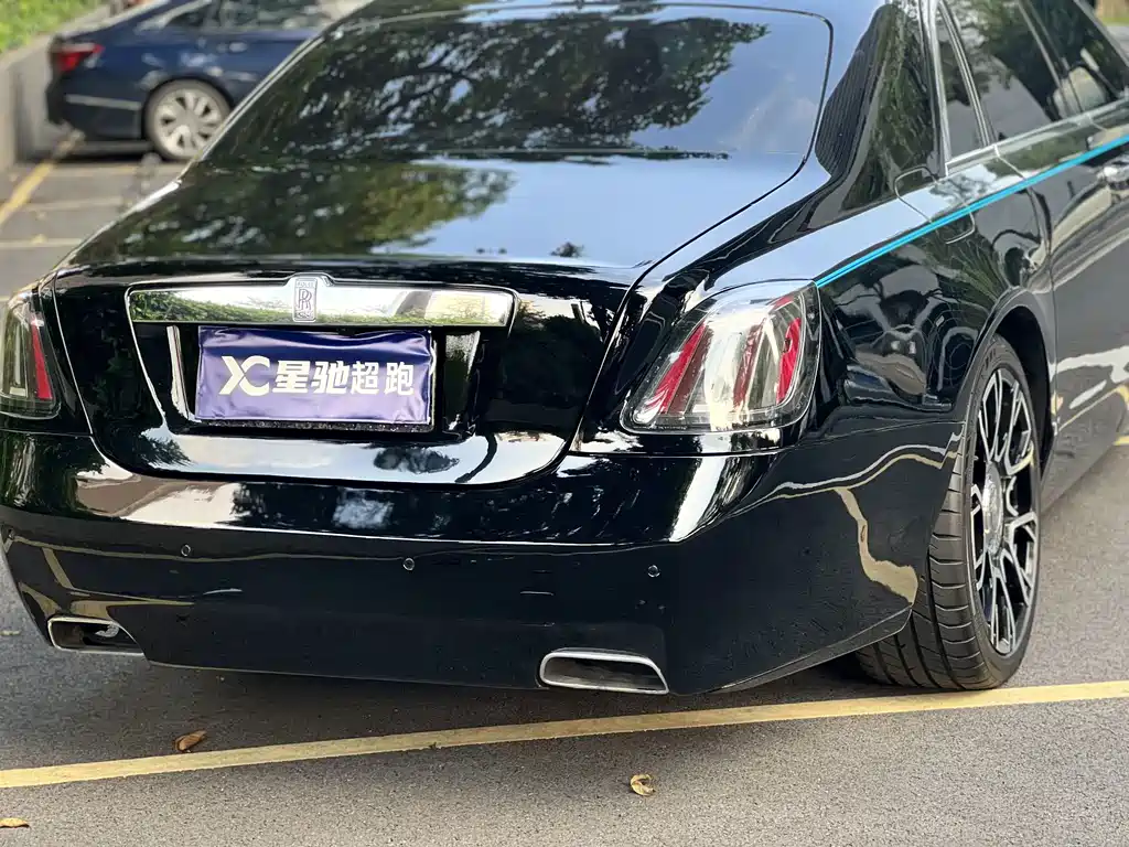 Rolls-Royce Ghost — миниатюра 11