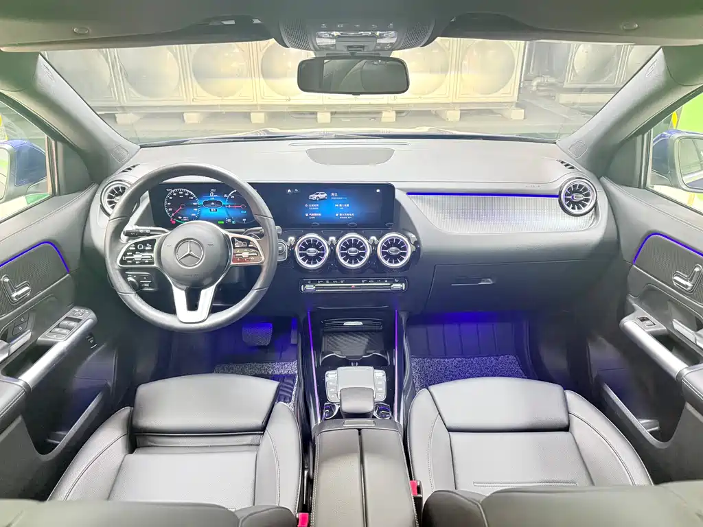 Mercedes-Benz EQA - фото 8