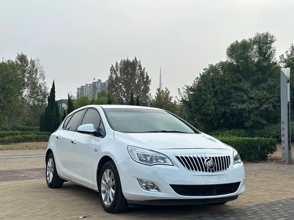 Buick Excelle — миниатюра 3
