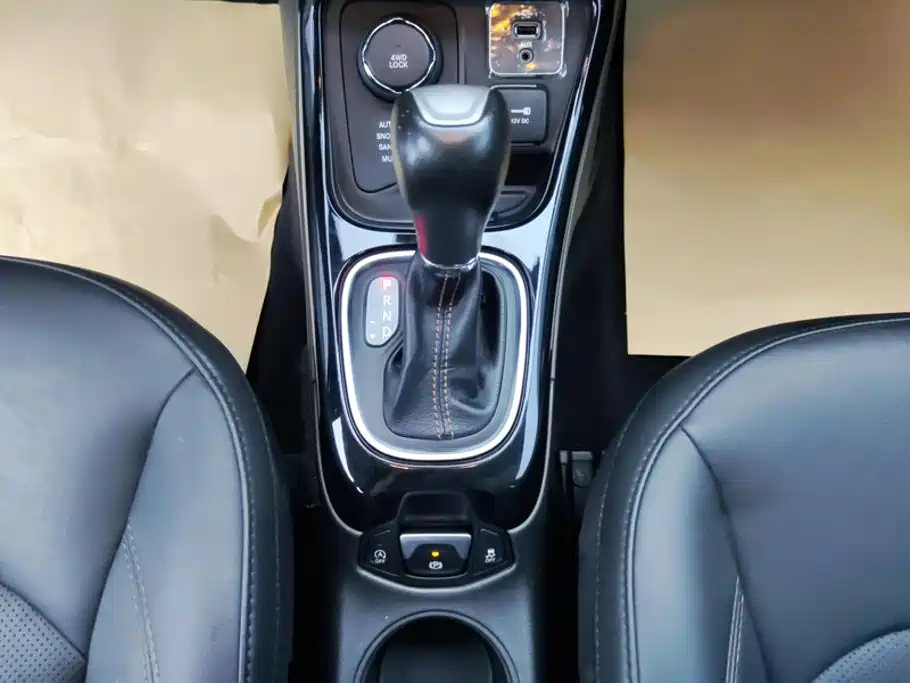 Jeep Compass — миниатюра 16