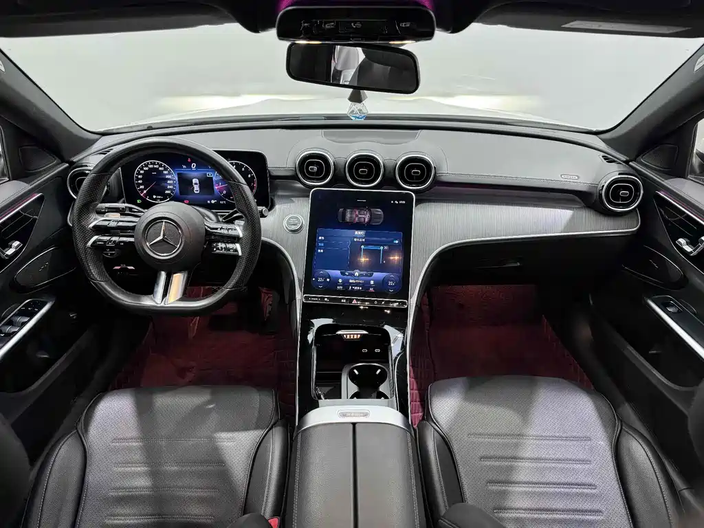 Mercedes-Benz C-Class — миниатюра 7
