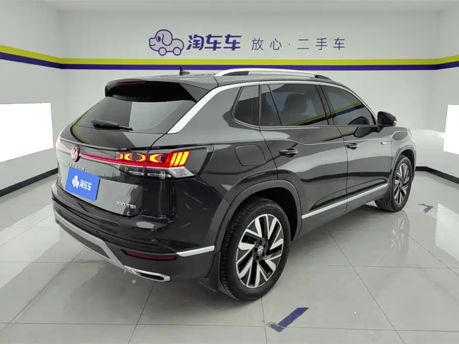 Volkswagen Tayron 2025 300TSI