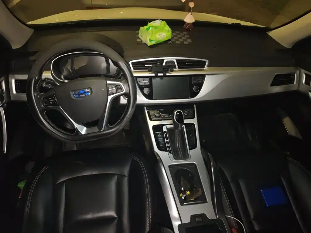Geely Boyue — миниатюра 5