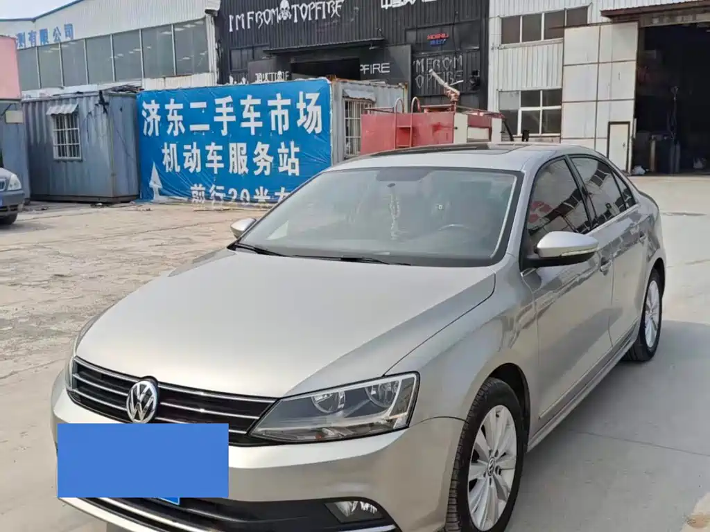 Volkswagen Sagitar 2016