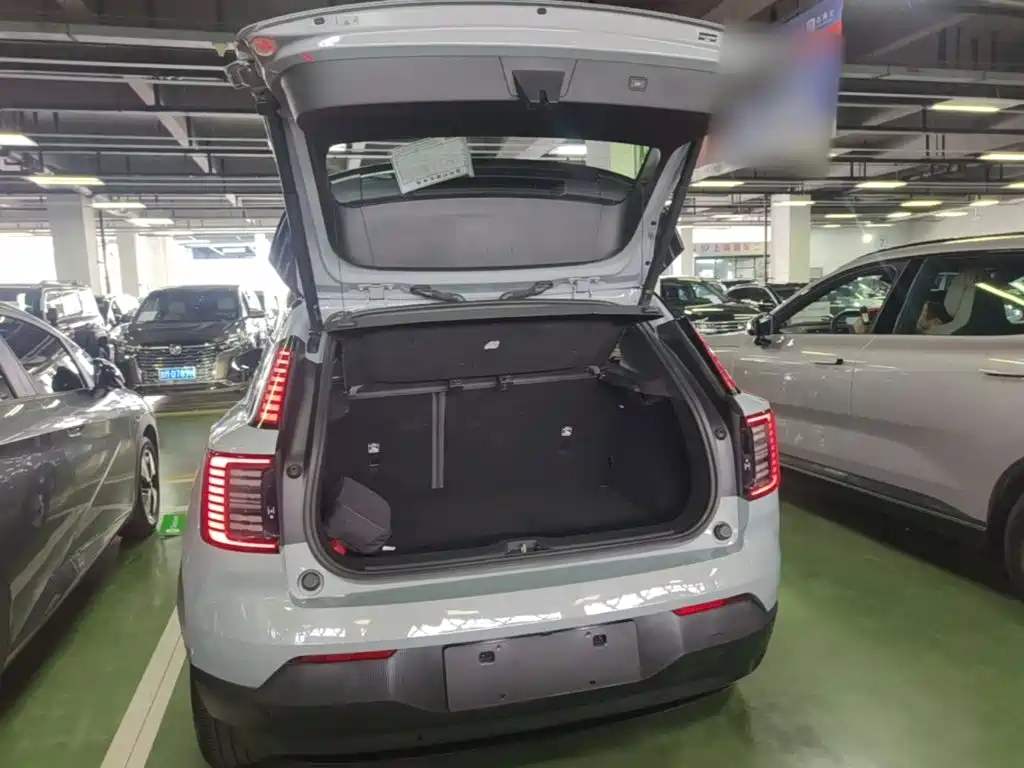 Volvo EX30 — миниатюра 19