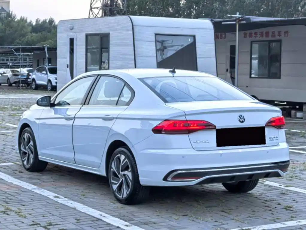 Volkswagen Bora — миниатюра 6