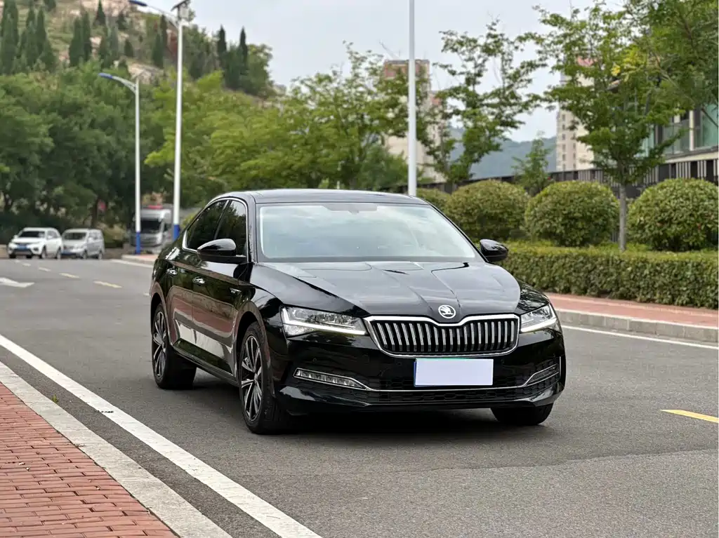 Skoda Superb 2023 TSI280 DSG Premium