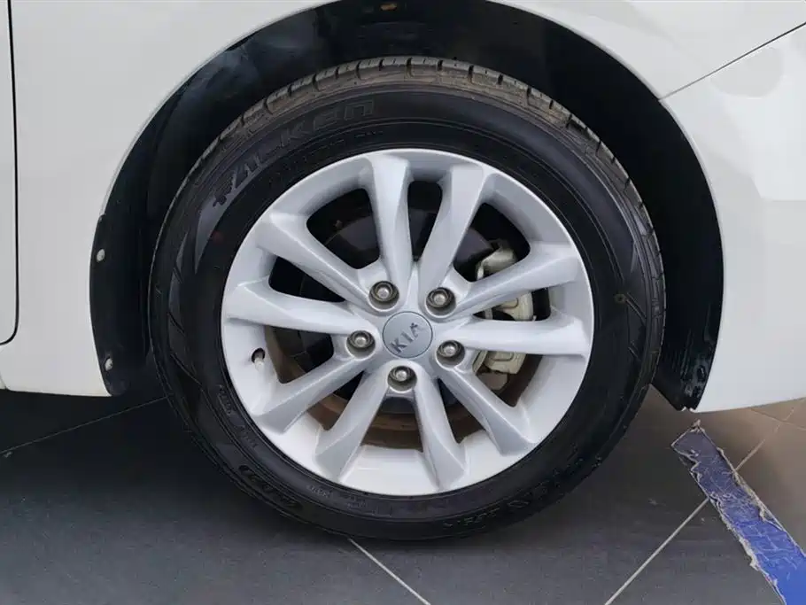 Kia K3 2016 1.6L AT GLS