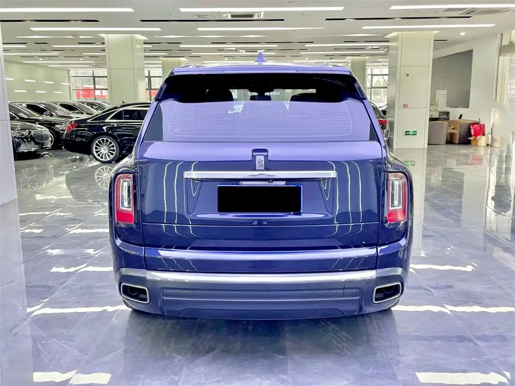 ROLLS-ROYCE CULLINAN