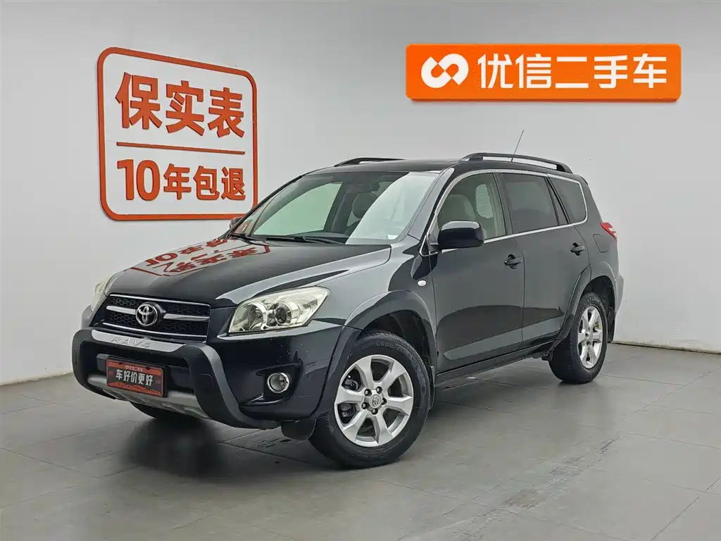 Toyota RAV4 2011