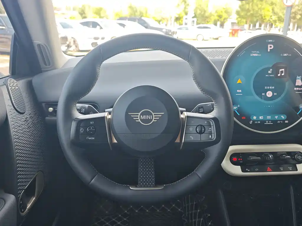 MINI MINI COOPER EV — миниатюра 14