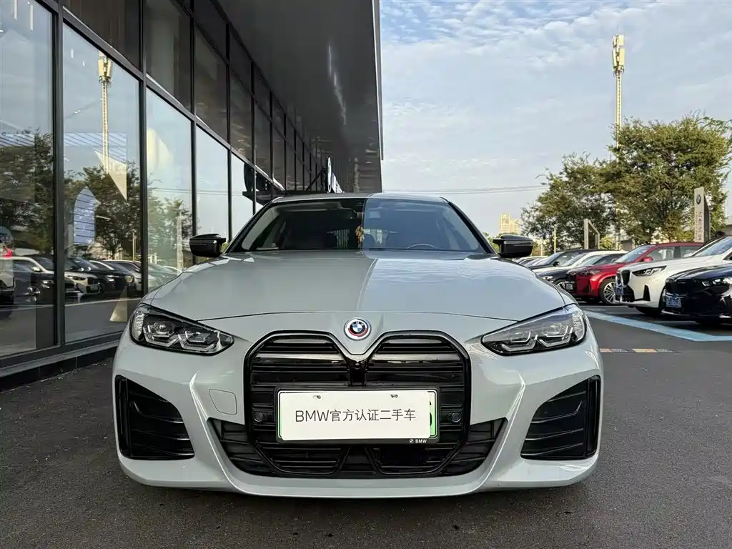 BMW i4 — миниатюра 3