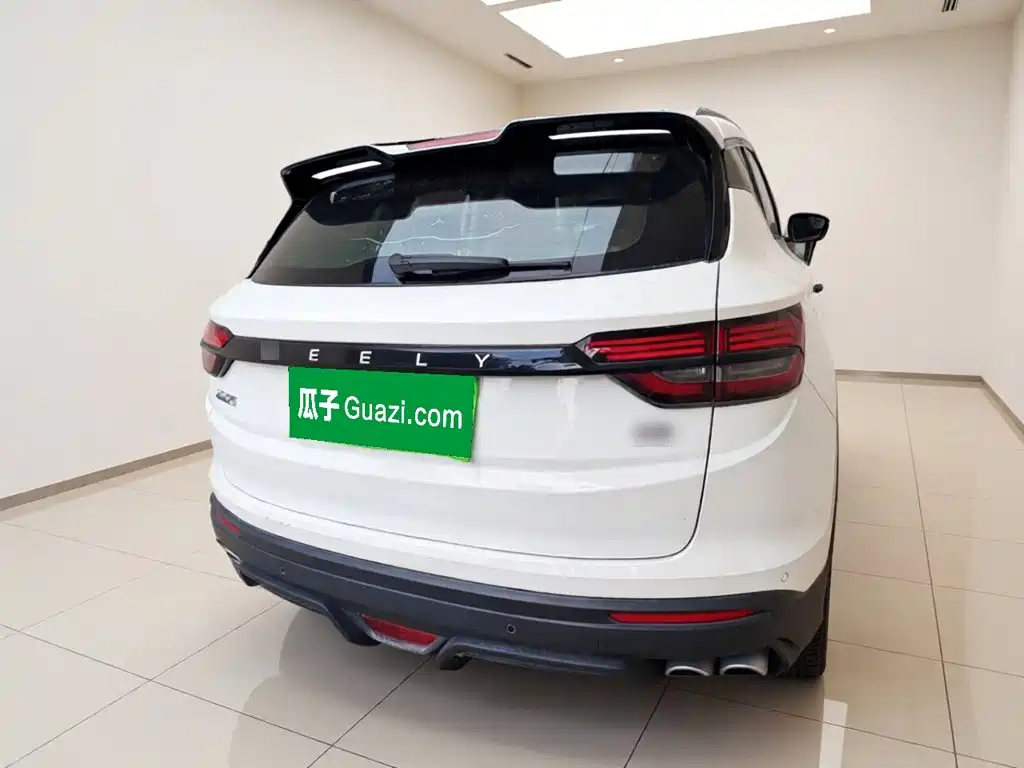 Geely Binyue — миниатюра 3