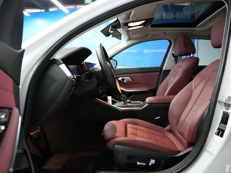 BMW 3 Series — миниатюра 4