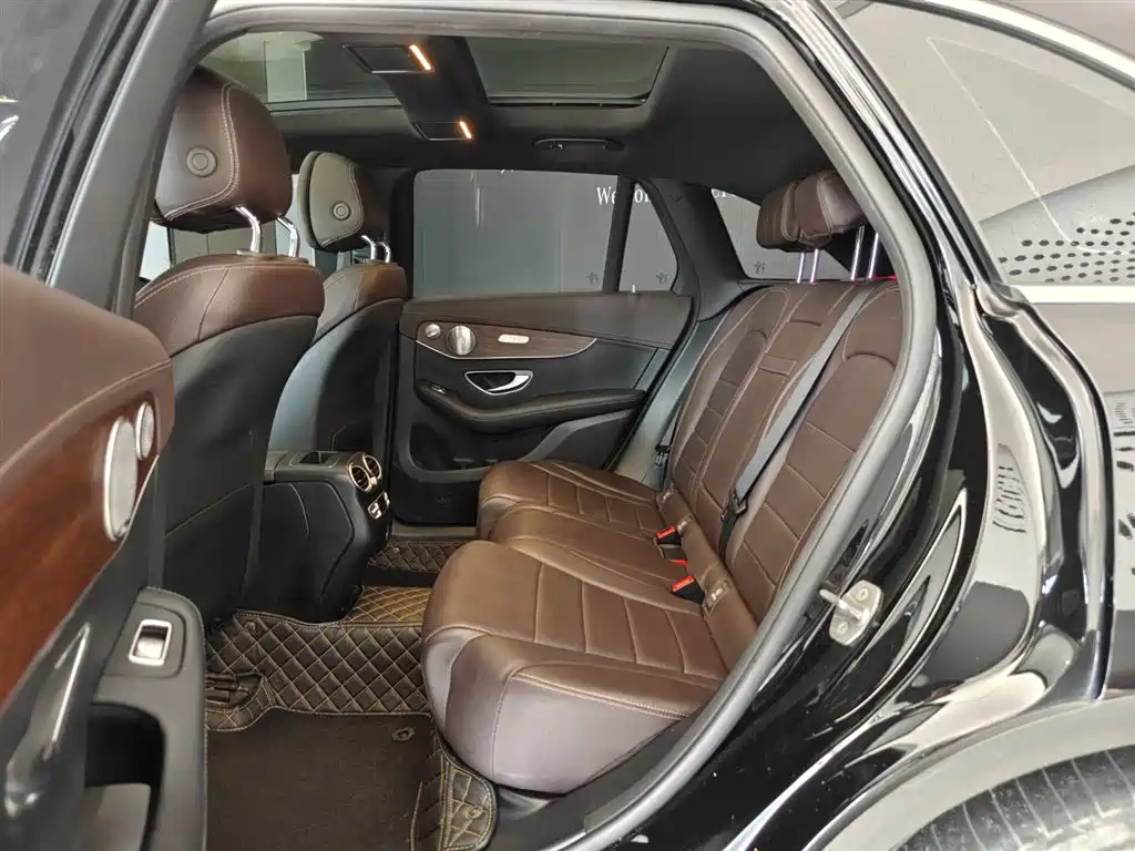 Mercedes-Benz GLC 2021 GLC 300 L 4MATIC