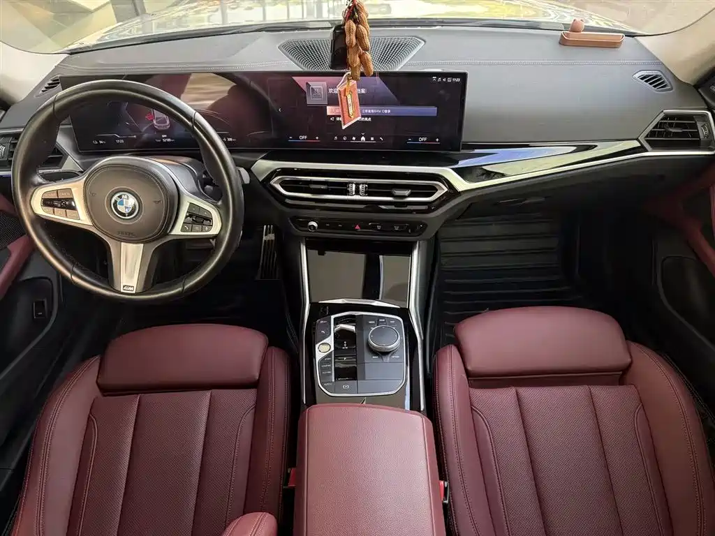 BMW i4 — миниатюра 12
