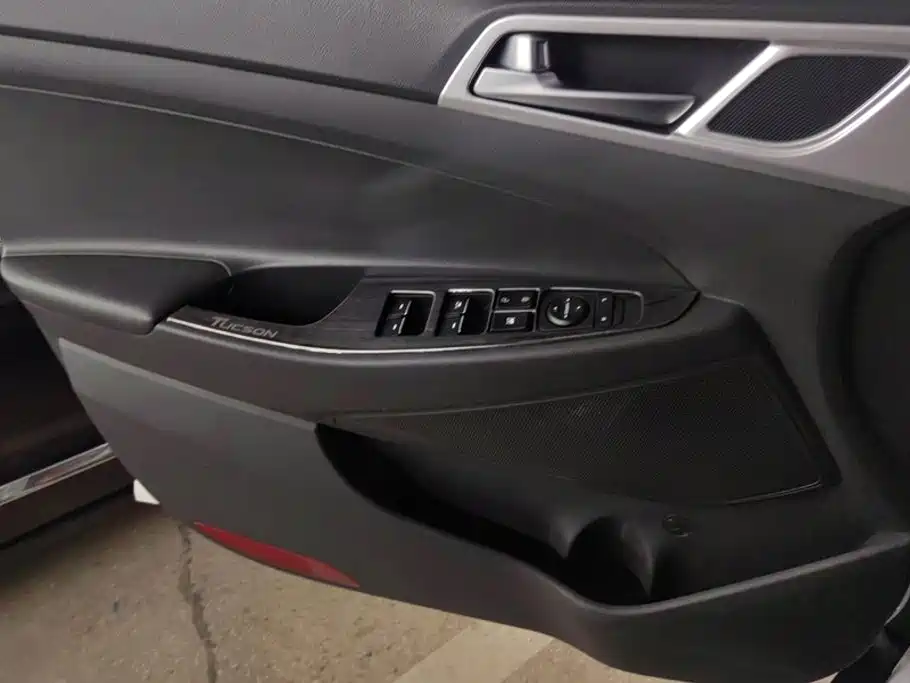 Hyundai Tucson — миниатюра 7