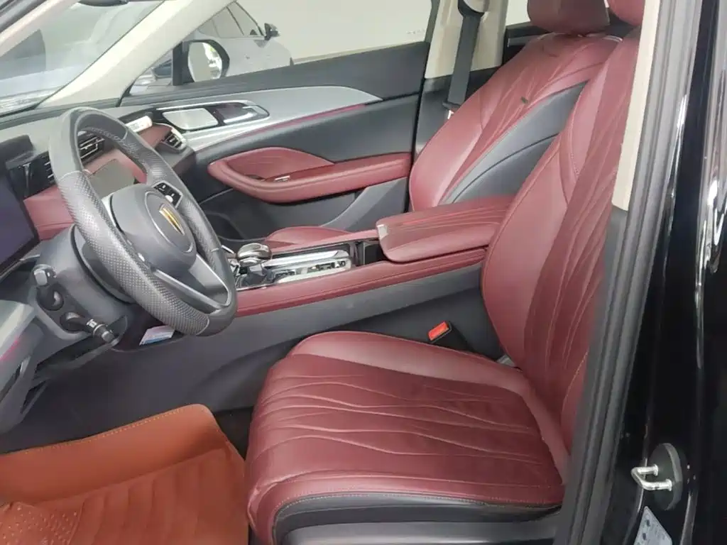 Hongqi Hongqi H5 — миниатюра 15