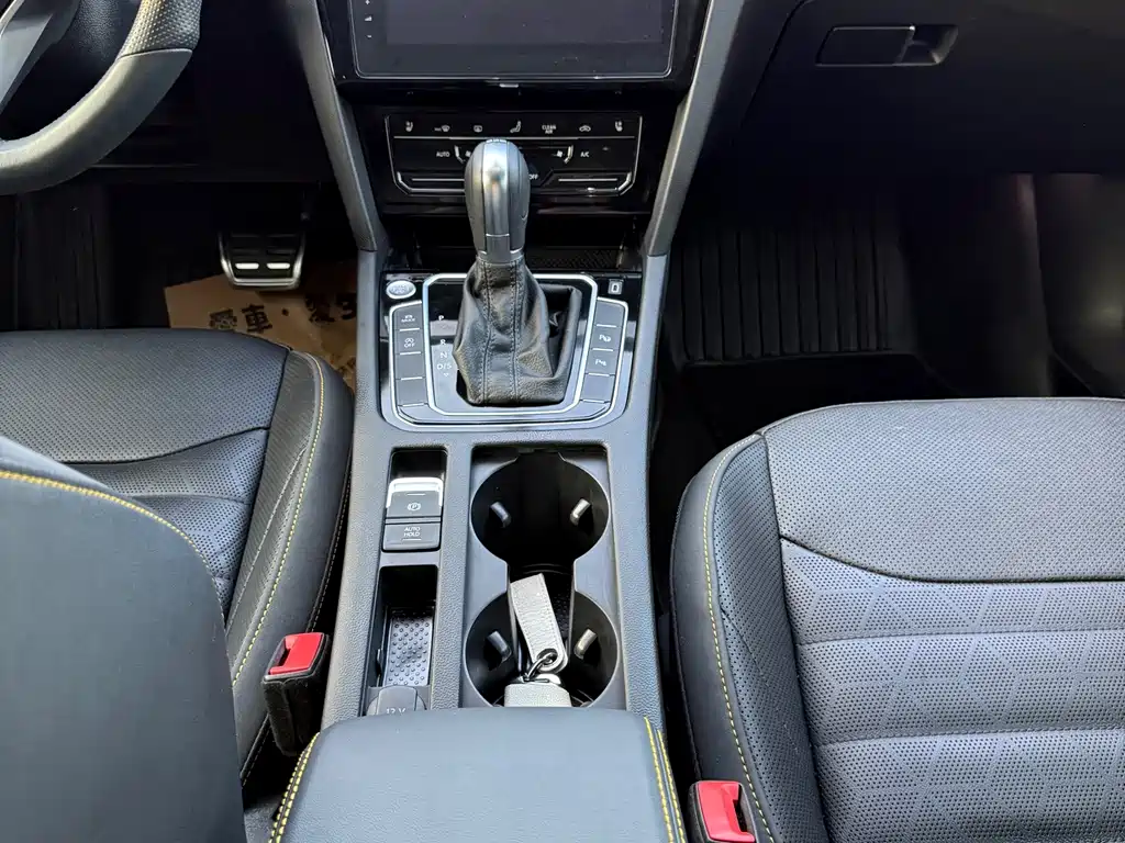 Volkswagen CC — миниатюра 13