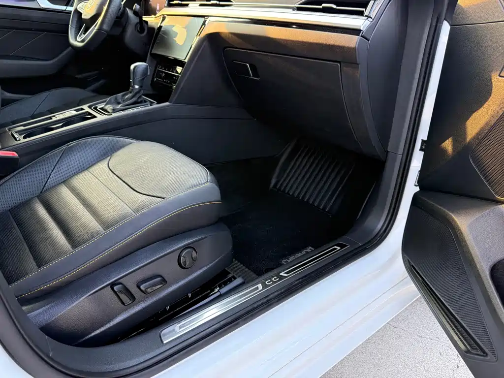 Volkswagen CC — миниатюра 16